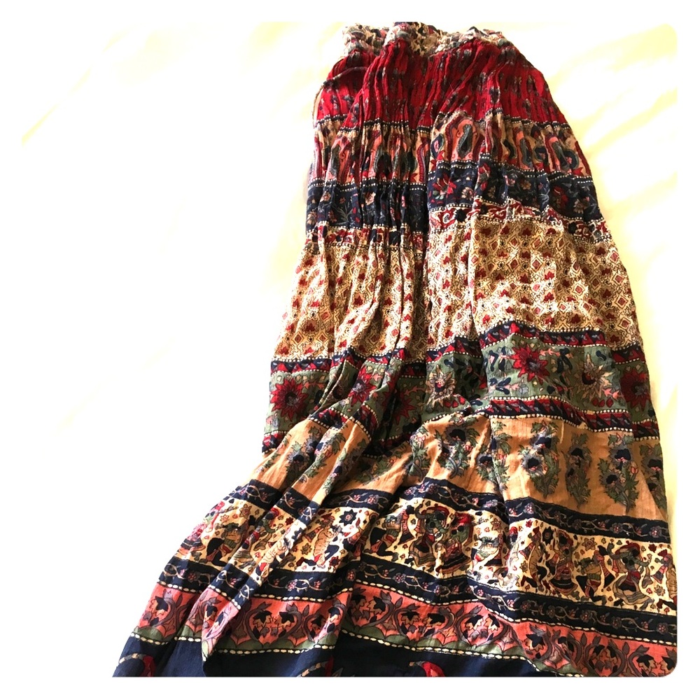 Maxi skirt